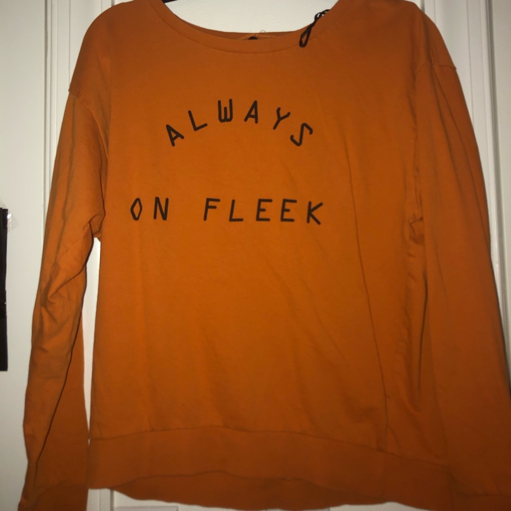 Super cute sweatshirt!